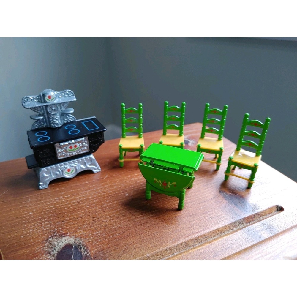 Mattel's "The Littles" Die Cast Dollhouse Kitchen Table Chairs Furniture Stove